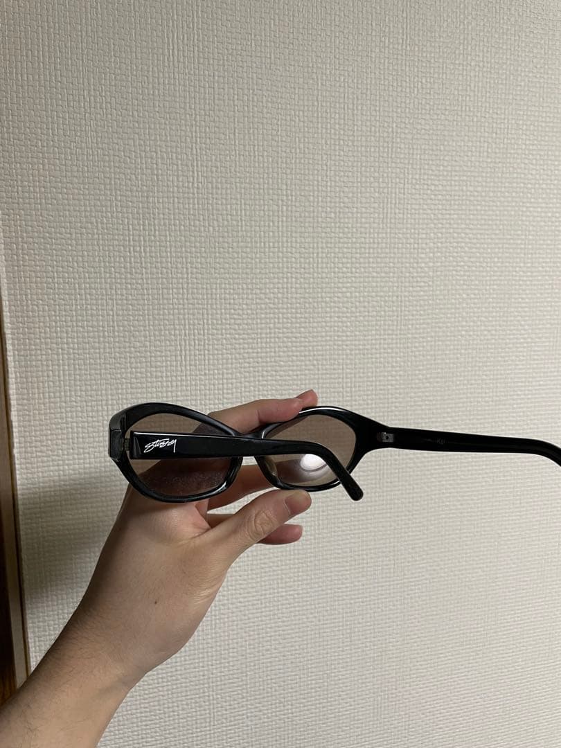 Stussy キャット eye サングラス