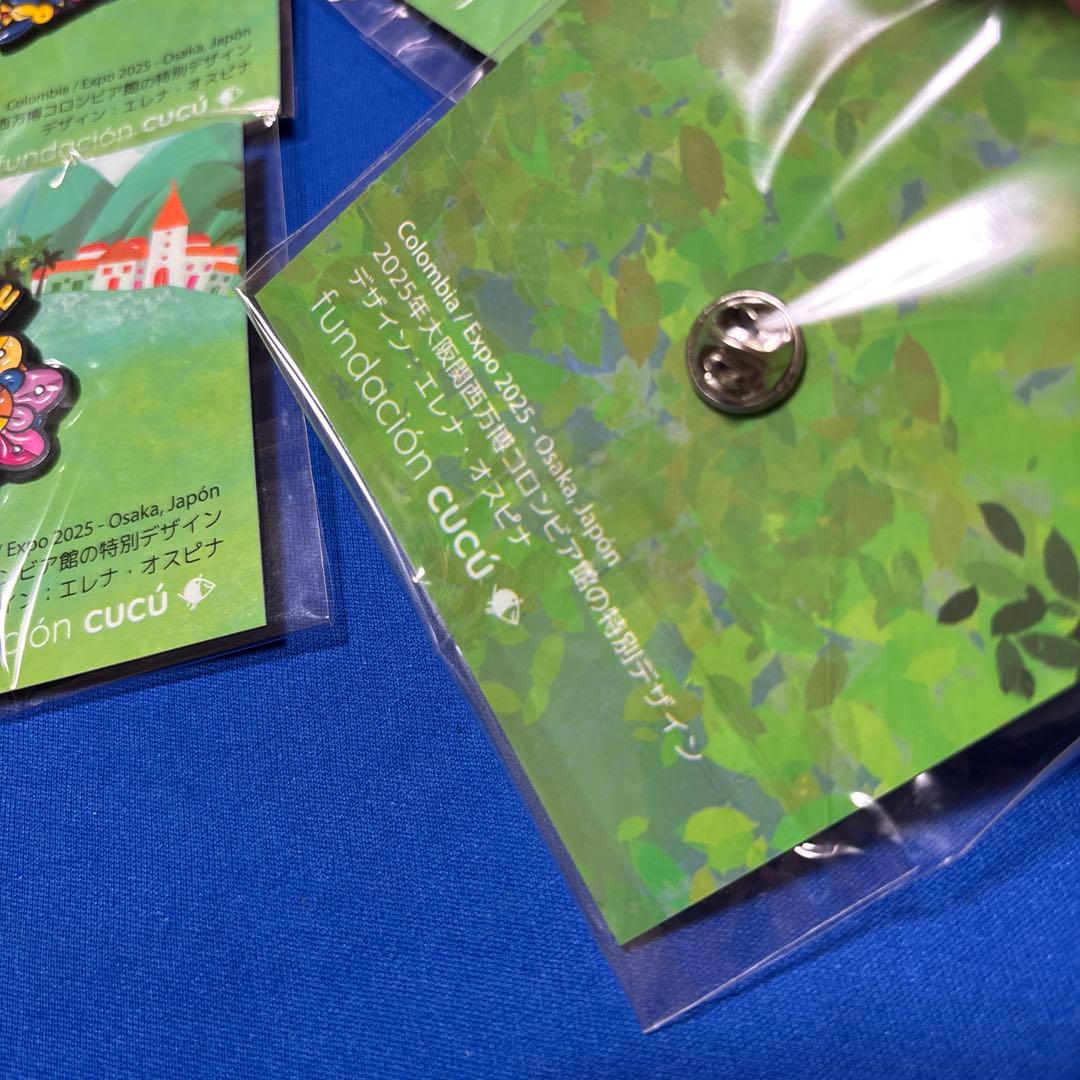 ピン ピンバッジ ピンズ 大阪 万博 パビリオン コロンビア 鳥 エレナ