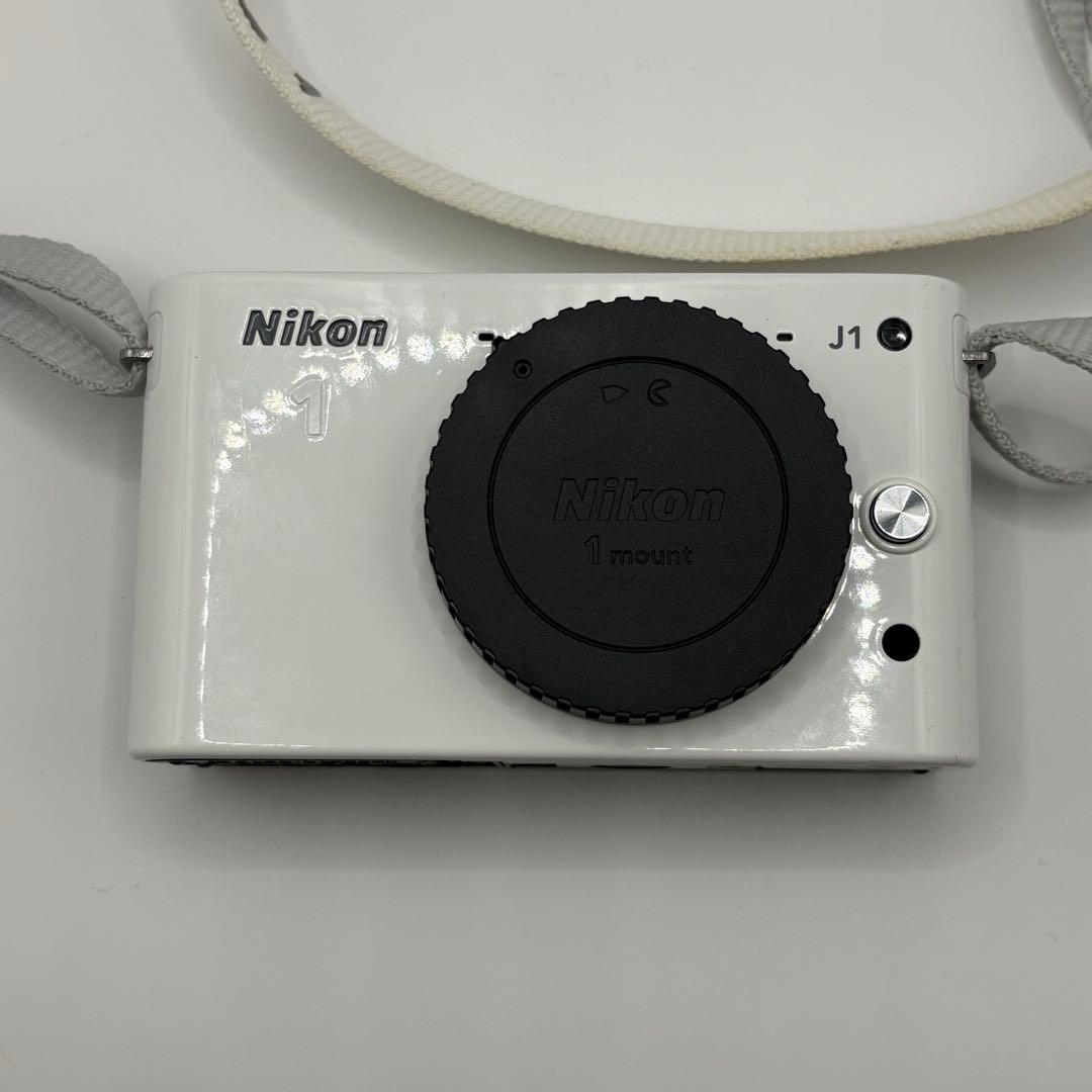 Nikon 1 J1 レンズキット 10-30mm 3.5-5.6 ホワイト