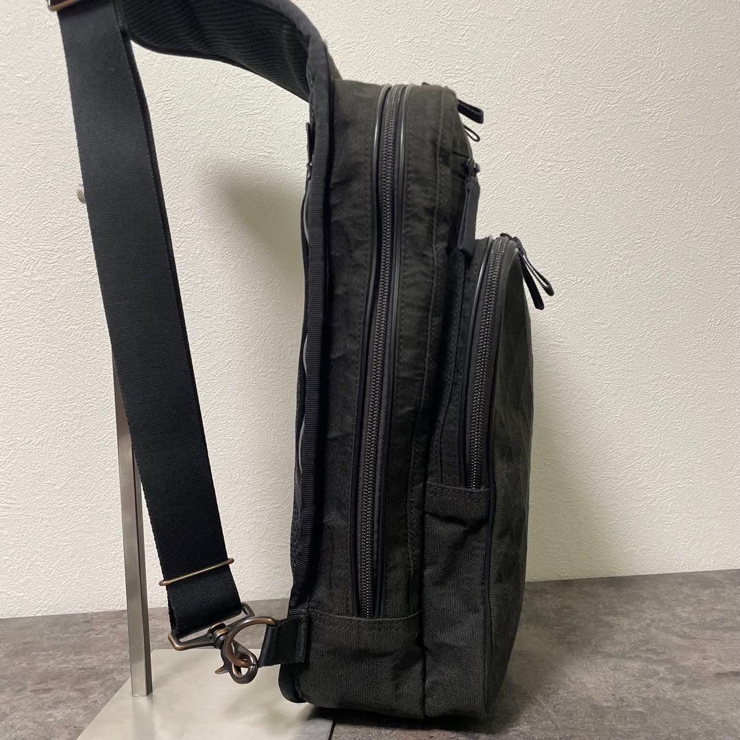 ポーター PORTER 吉田カバン ハイブリッド スリング ワンショルダーバッグ