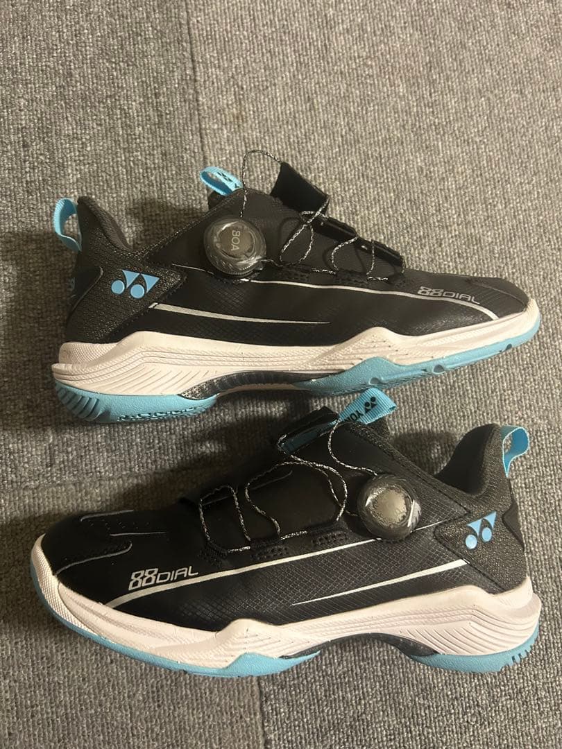 YONEX バドミントンシューズ 23.0cm