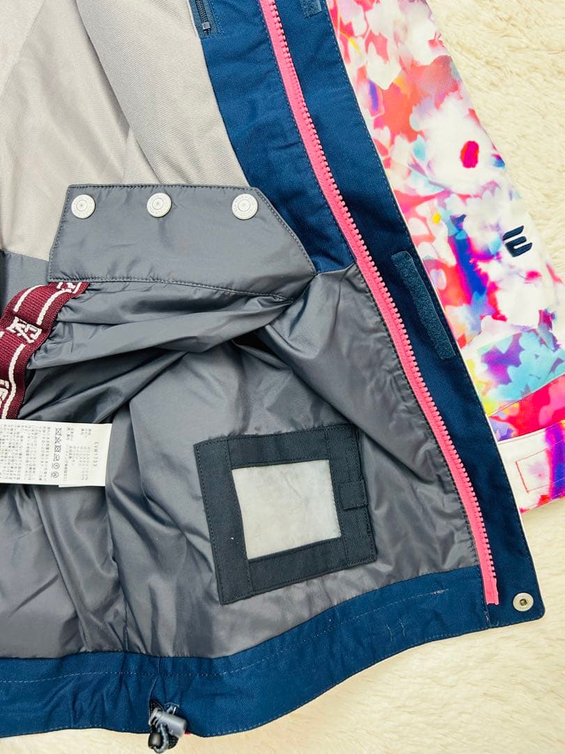 ESTIVO スノボウエア　上下セット　ジャケットL　パンツM レディース