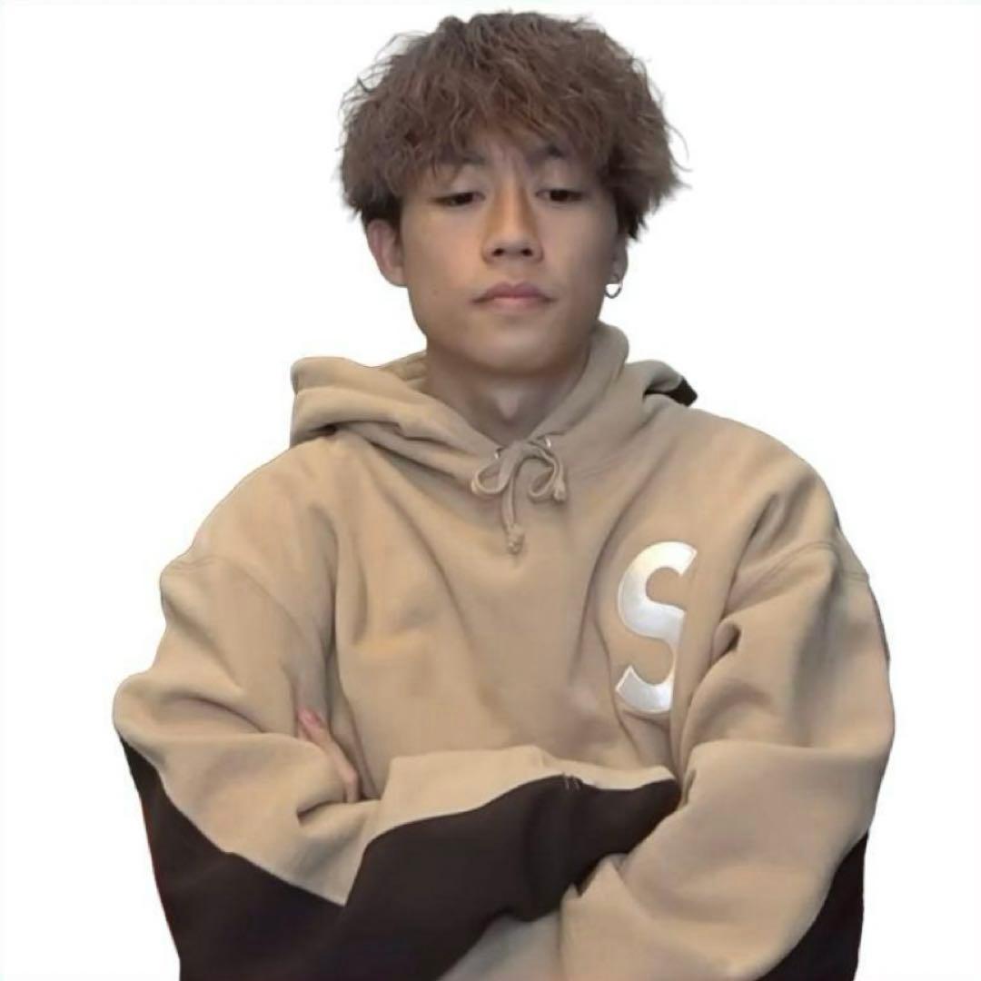 supreme Slogo hoodie コムドットゆうた着用 - メルカリ