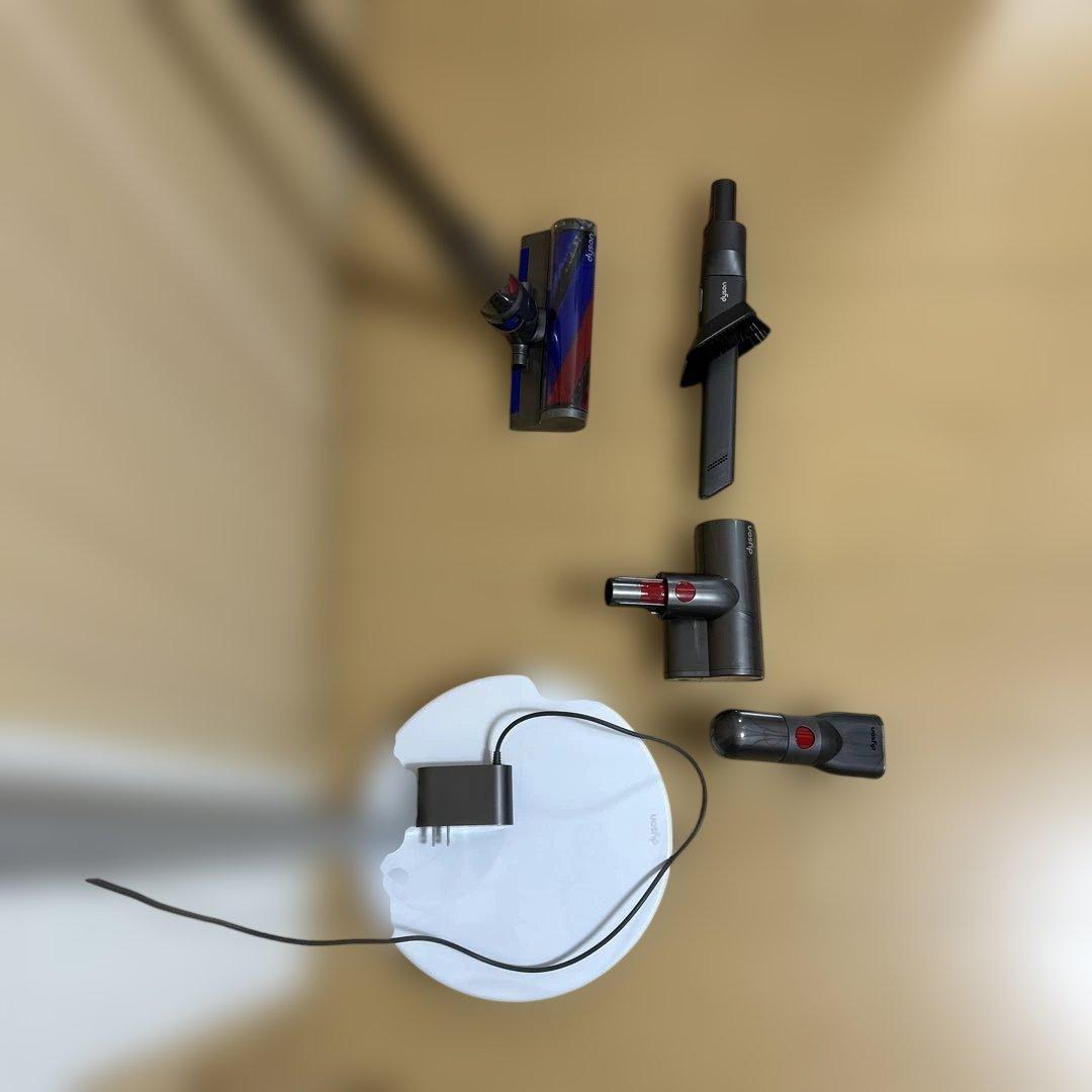 dyson ダイソン　SV21 純正スタンド付　現状品