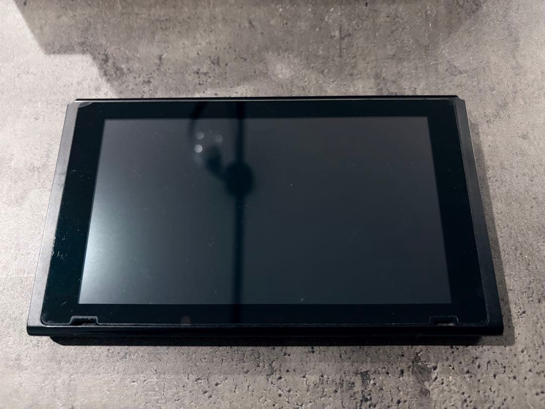 美品Nintendo Switch 本体 一式　コントローラー青/黄