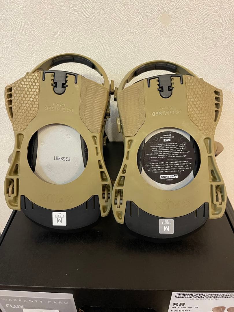 ☆24-25 ☆FLUX フラックス SR ☆Mサイズ☆エスアール BD-FLX