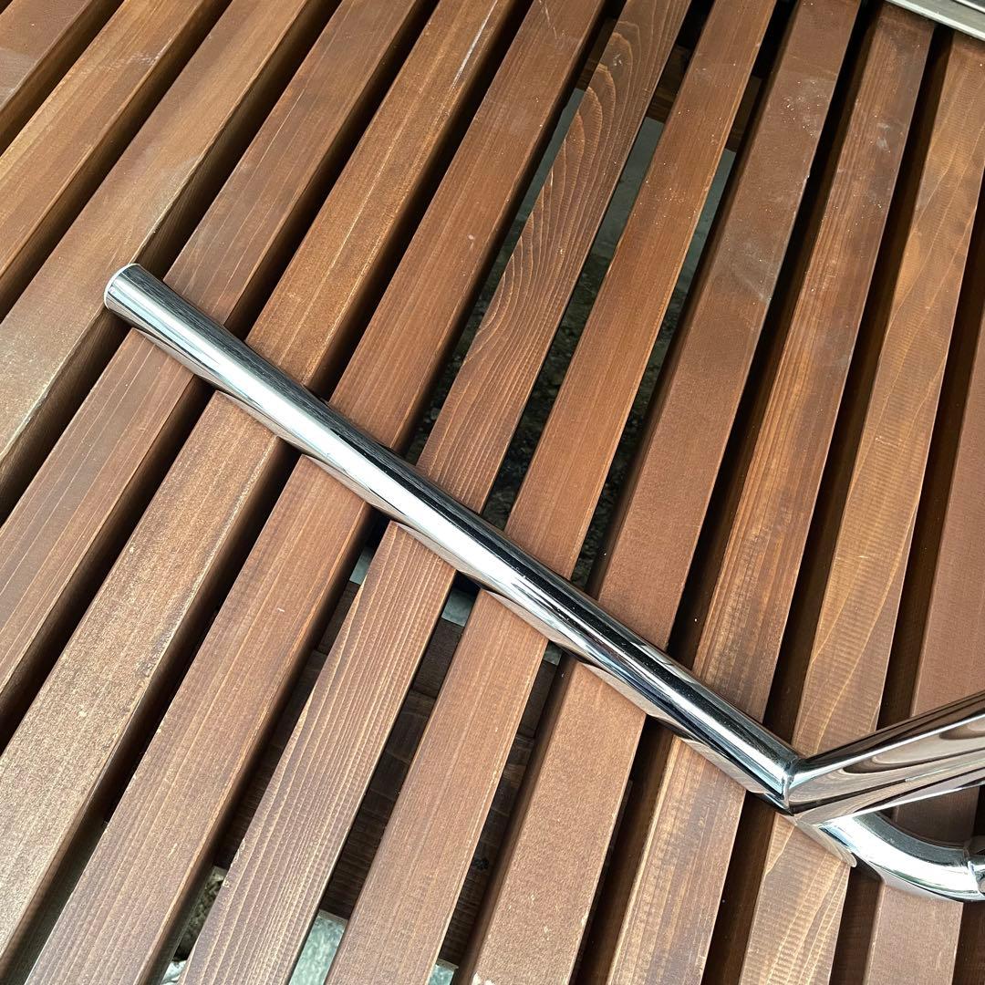 テクタ　tecta サイドテーブル　アクタス