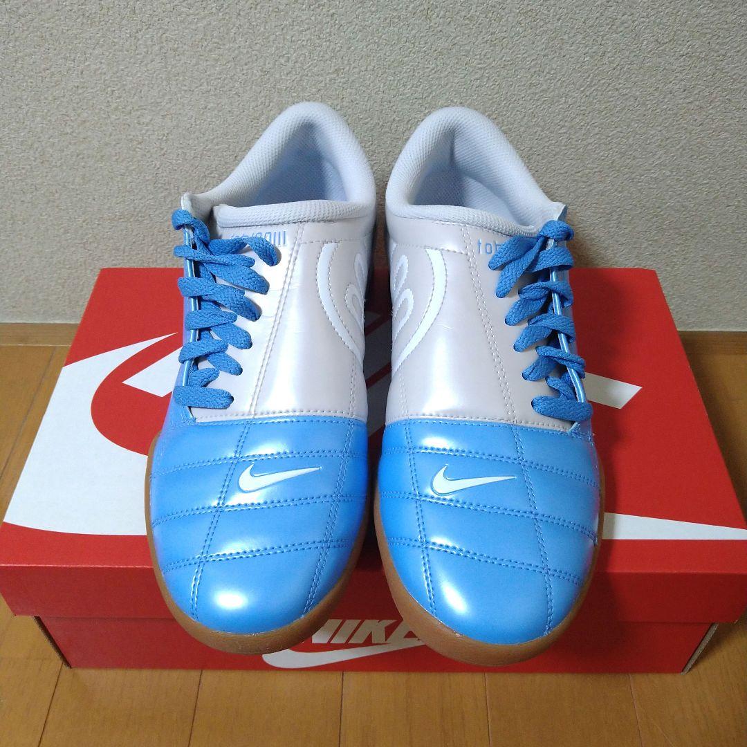 【新品未使用】NIKE ナイキ トータル90 フットサルシューズ 26.5cm