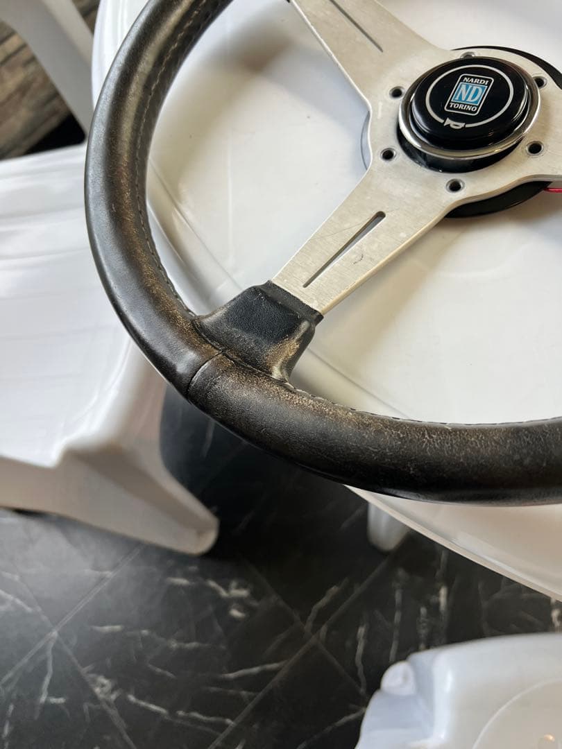 ナルディ？3スポーク ステアリング 本体 ボス付き