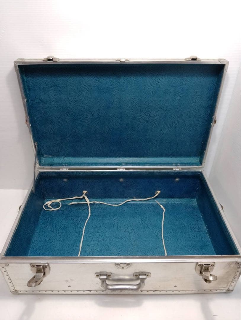 希少】大型 アルミトランク ヴィンテージ 収納ボックス 什器