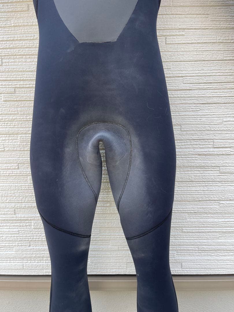 Billabong 迷彩柄 セミドライスーツ 初売りセール