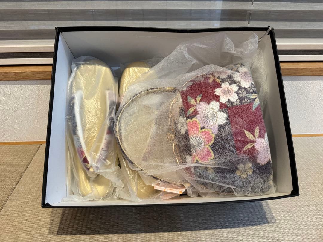 【みろく】【ほぼ新品】和装　バッグ　ハンドバッグ　和服 成人式　草履