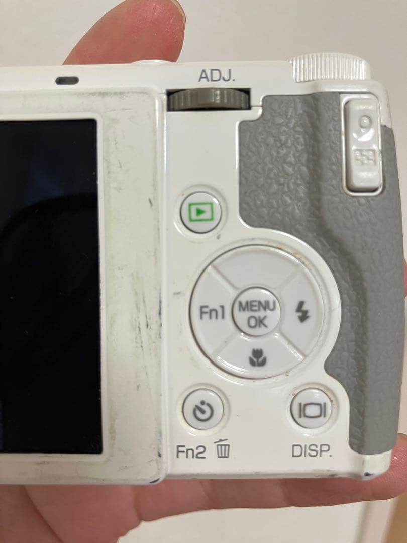 RICOH GR DIGITAL Ⅳ ホワイトエディション ホワイト