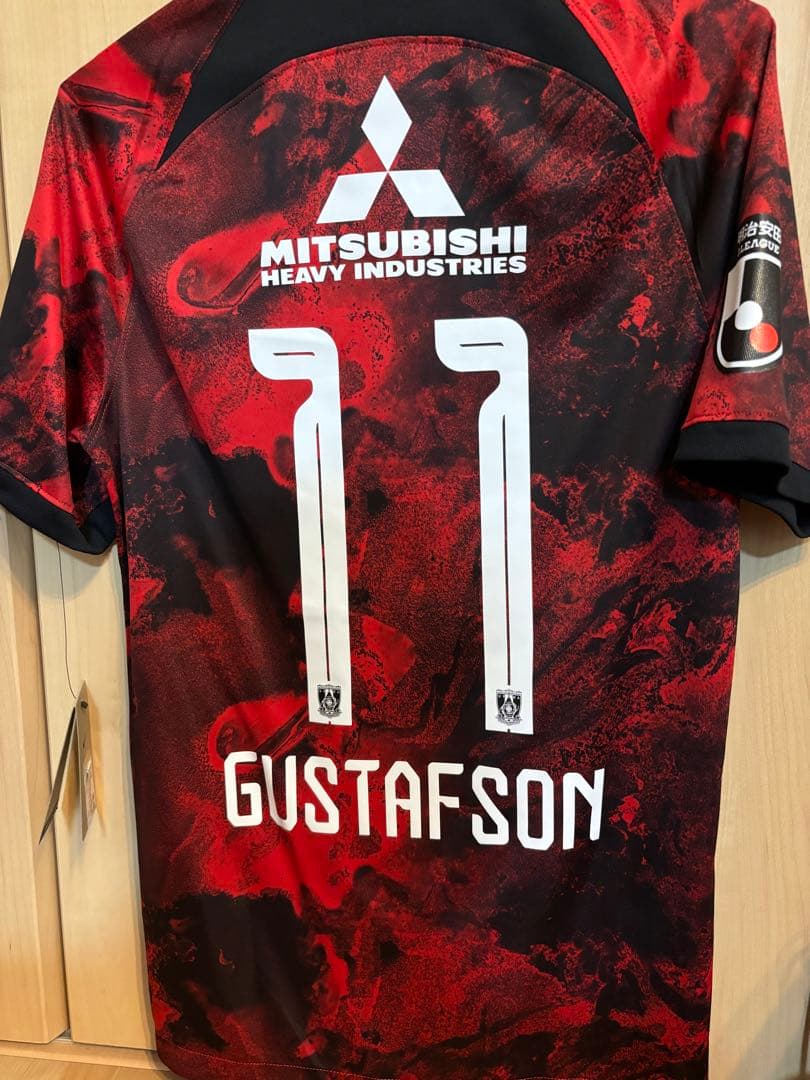 ナイキ 浦和レッズ2024シーズンレプリカユニフォーム NO.11 グスタフ