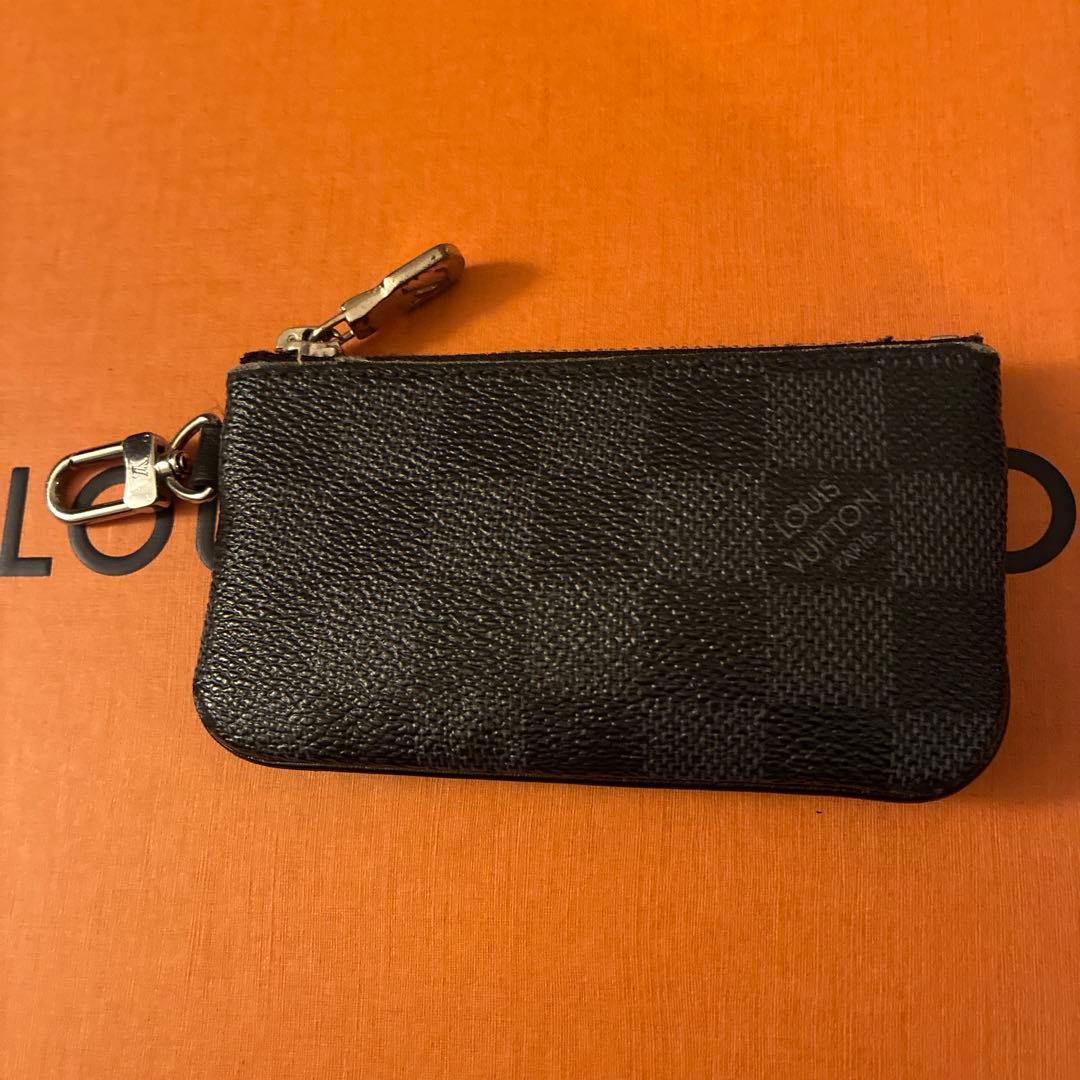 ルイヴィトン ダミエ・グラフィット3D トリオメッセンジャー N50017