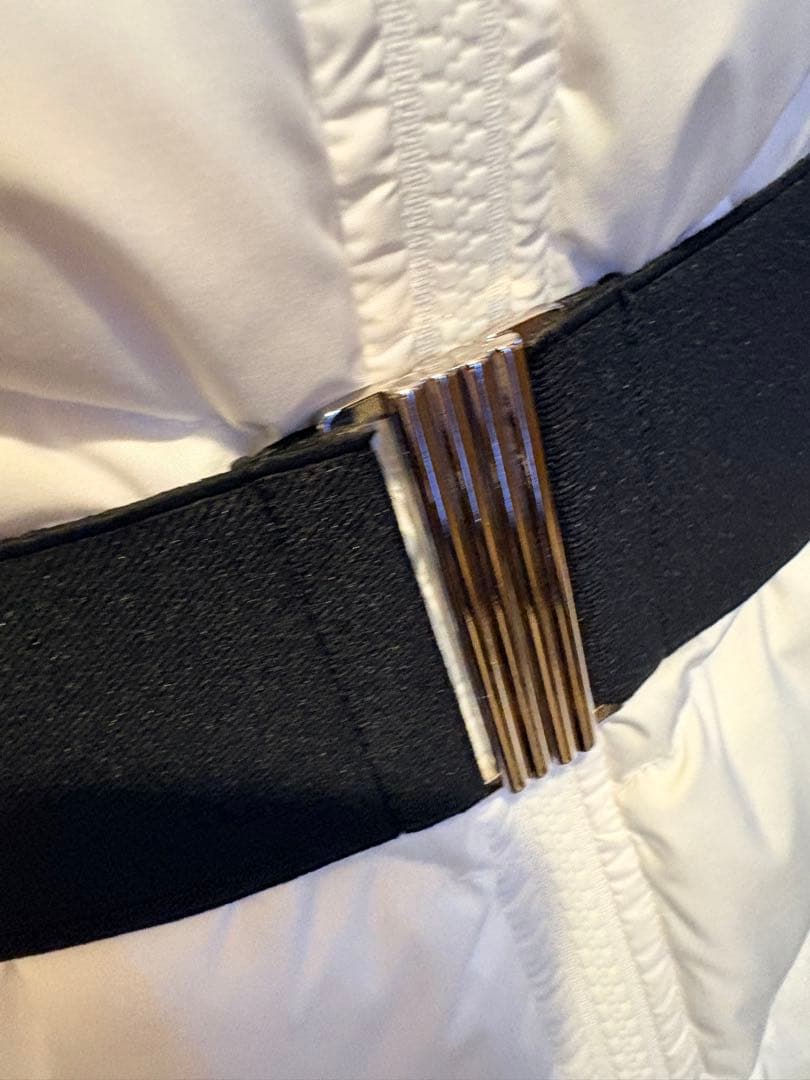 ジュン アンド ロペ ホワイトダウンベスト ウエストベルト付き