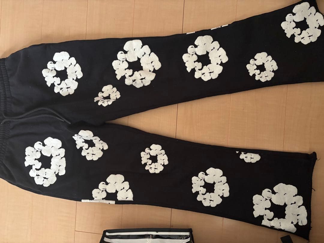 デニムティアーズスウェットフレアパンツ