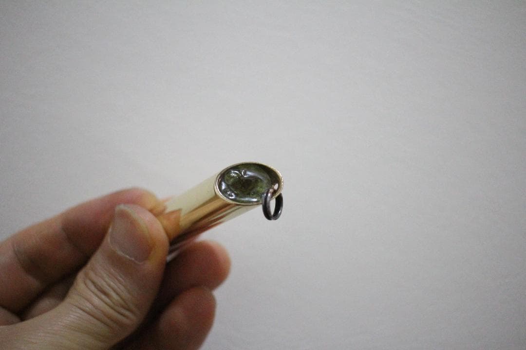 不思議なペンダント　アセンションペンダント