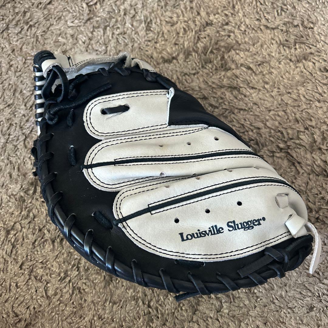 Louisville Slugger 125 Series 軟式グローブ