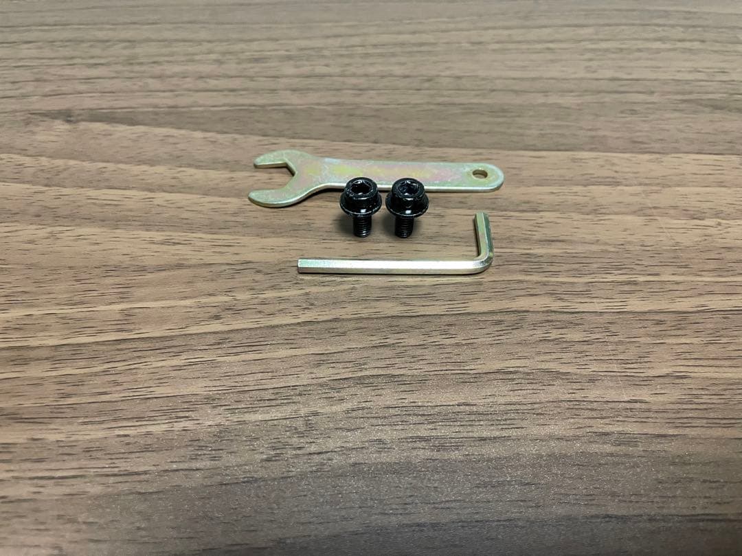 【ニトリ】昇降デスク（テン 60 MBR/BK）　スタンディング 机 ガス式