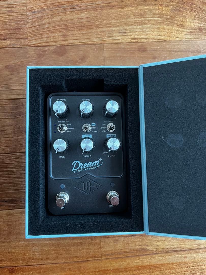 ギター UNIVERSAL AUDIO Dream65 Amplifier UAFX