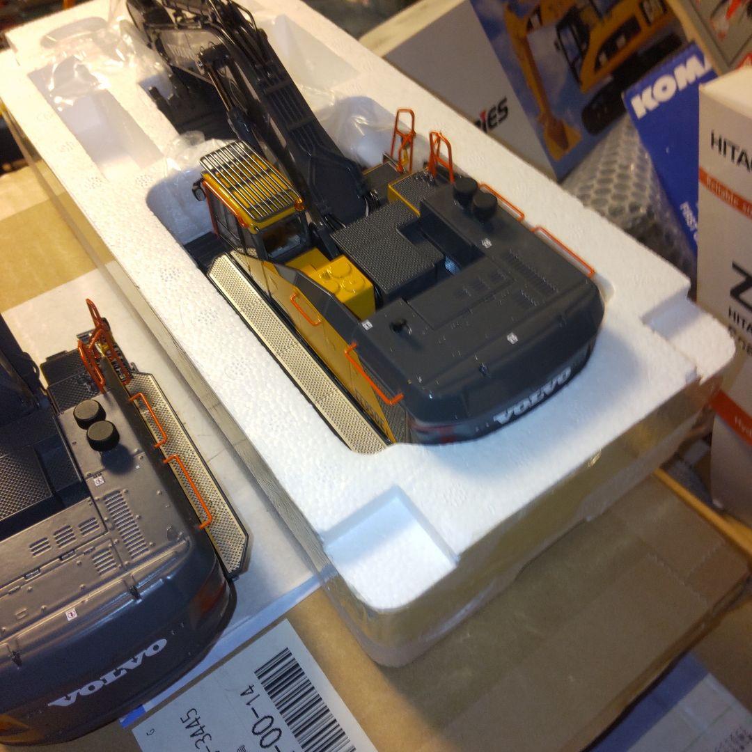 WSI VOLVO EC950EL 1/50 スケールモデル