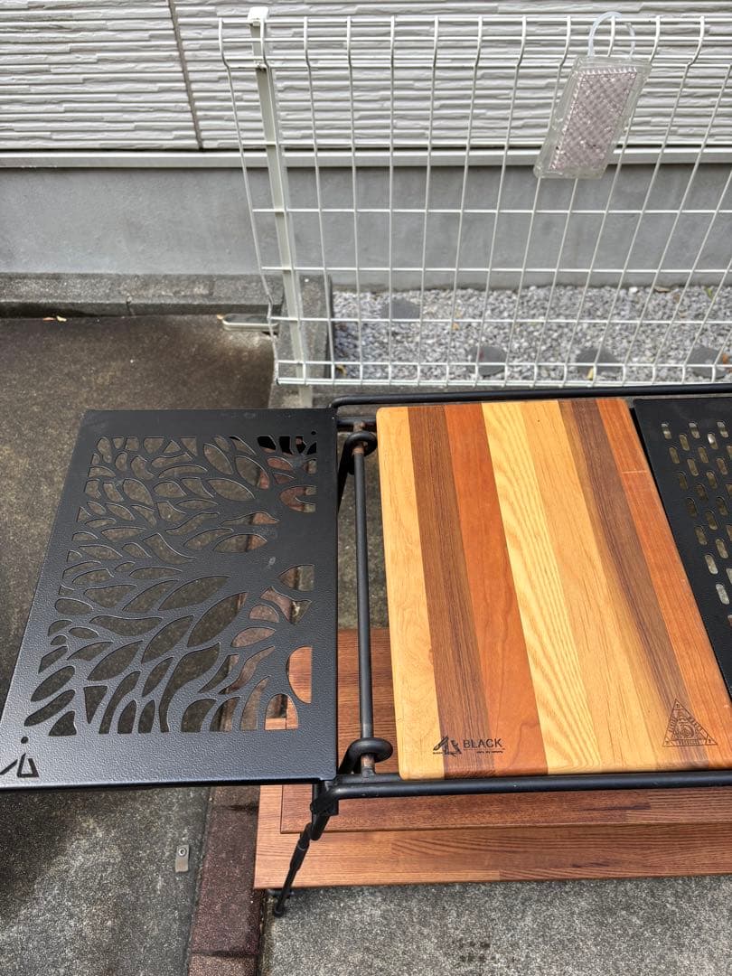 ニーマサイト　ブラックデザイン葉月 一個口目