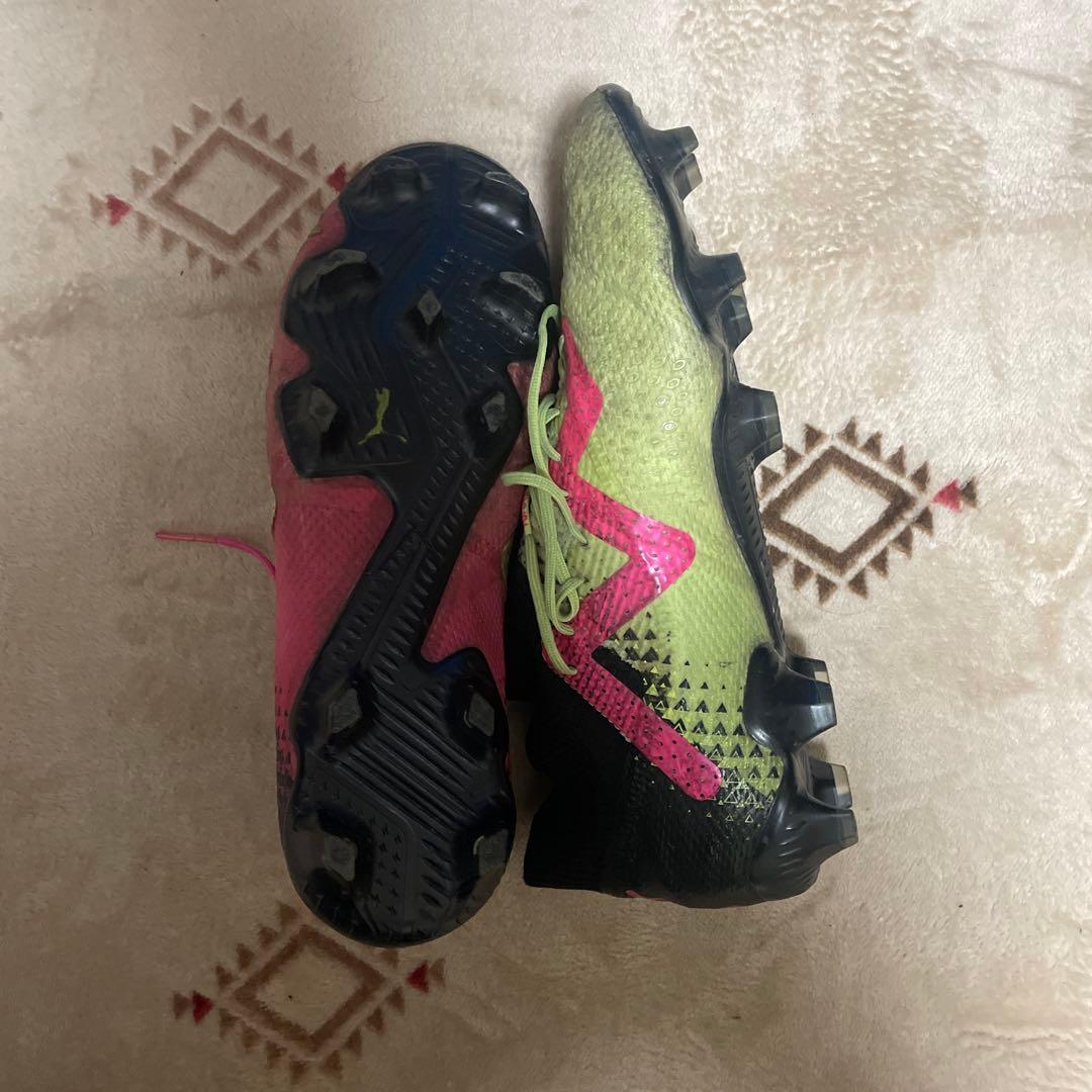 サッカーシューズ プーマ限定FG