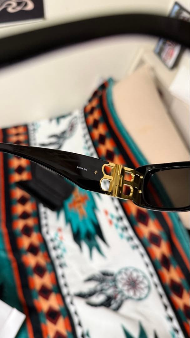 G-DRAGON着用 BALENCIAGA サングラス BB0096S