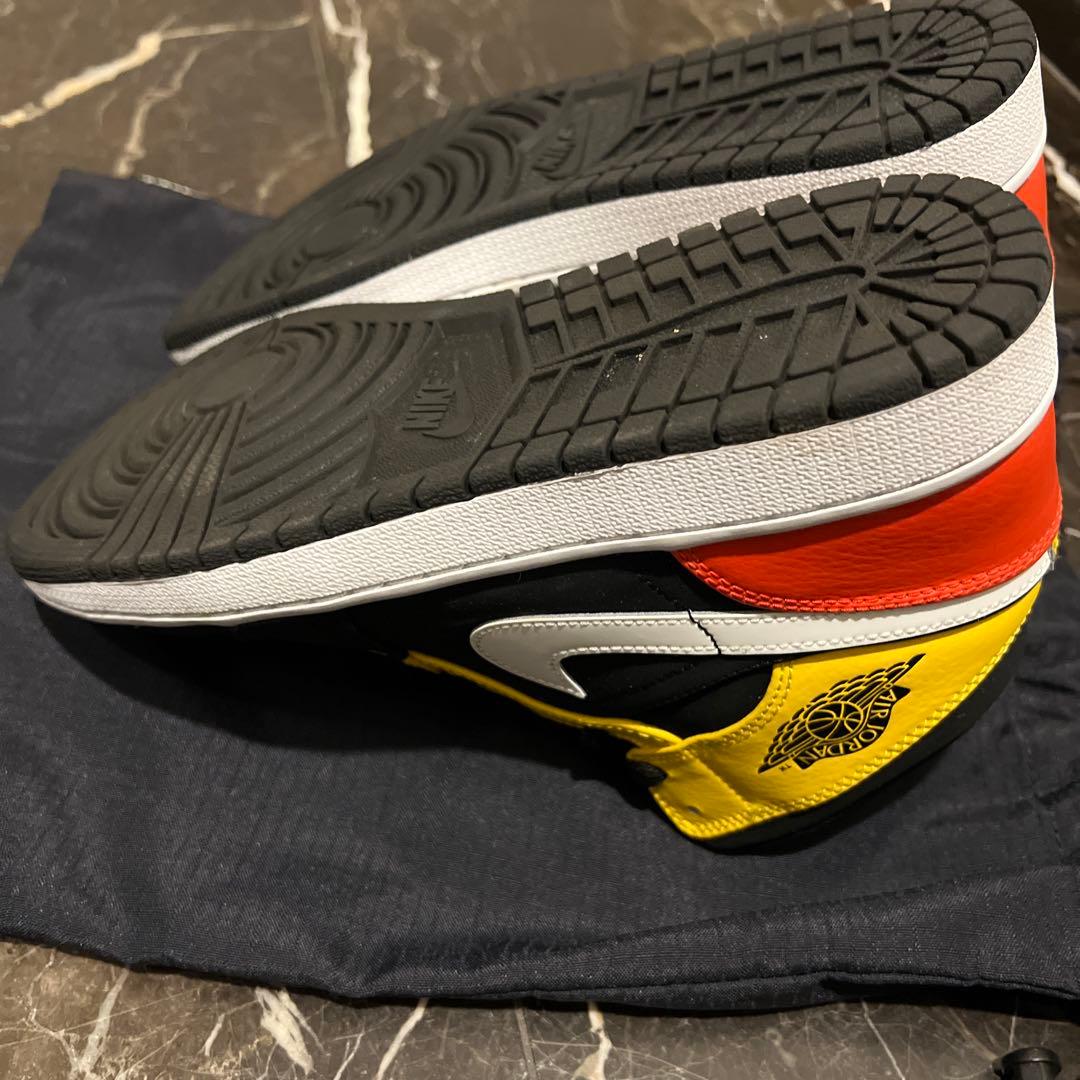 シューズ(男性用) Air Jordan 1 Mid SE \"Amarillo Orange