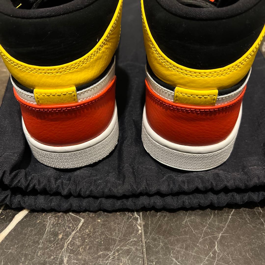 シューズ(男性用) Air Jordan 1 Mid SE \"Amarillo Orange