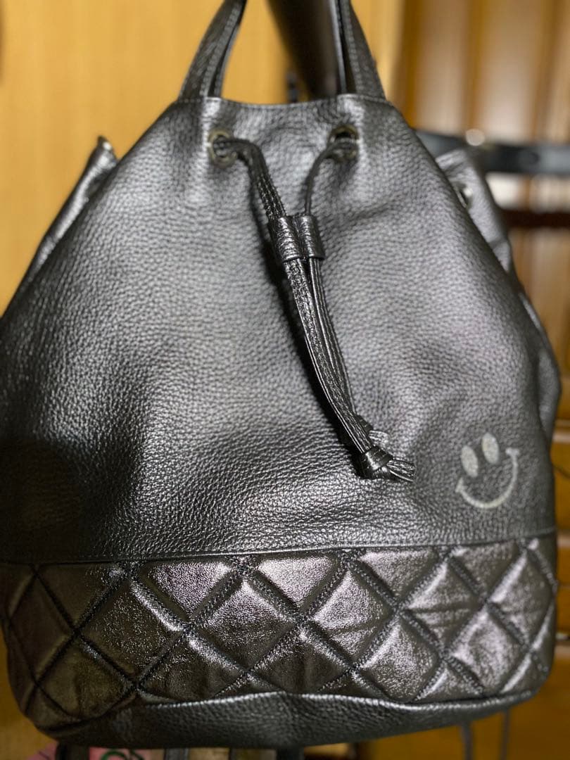 スマイルマーク付きリュック・バックパック