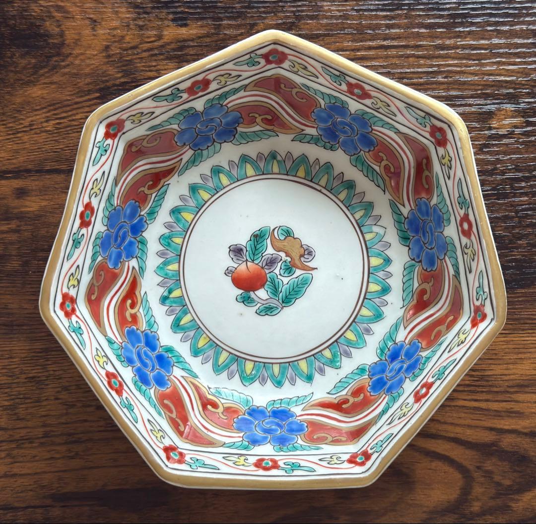 江戸後期、古伊万里、色絵金彩七角なます皿、かなり上手の品、丁寧に梱包して匿名発送