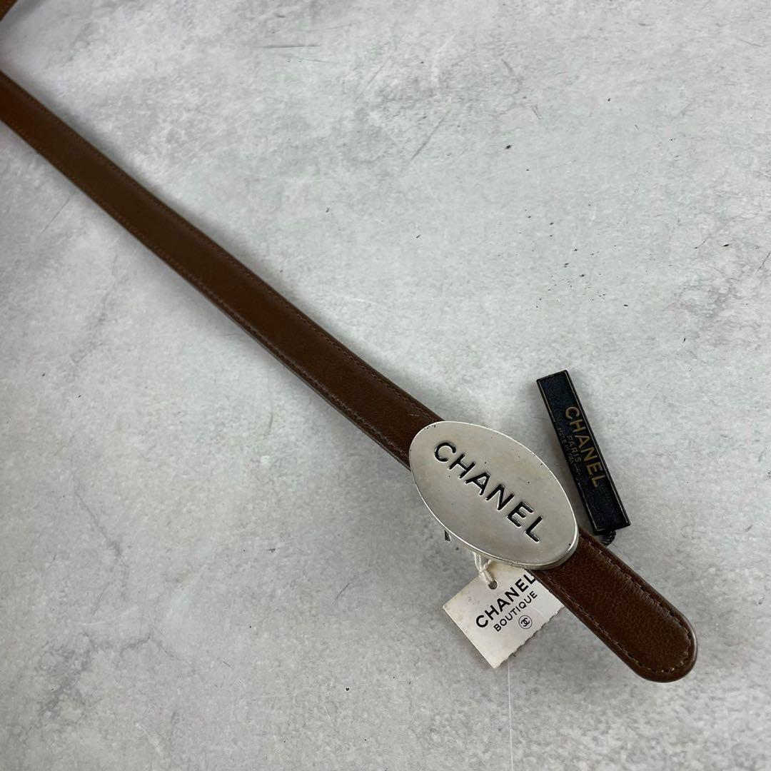 入手困難 96P⭐️CHANEL ブランドロゴ 型押し レザーベルト シルバー