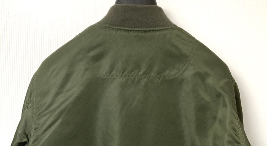 DIESEL 定価 約6万円 内側キルティング MA-1 表記サイズM