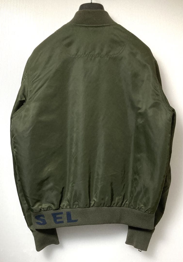 DIESEL 定価 約6万円 内側キルティング MA-1 表記サイズM