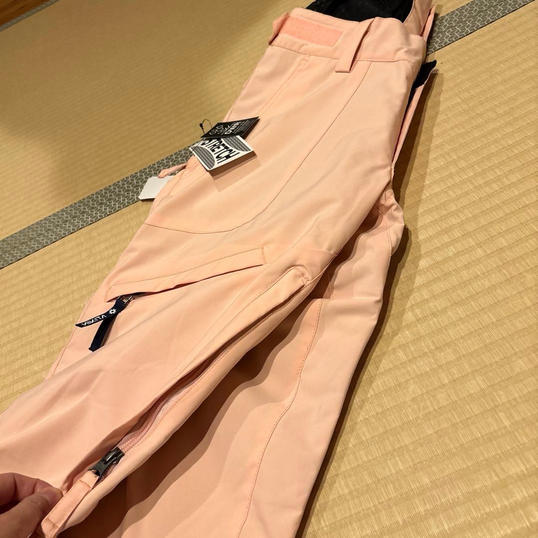 【新品未使用】NIKITA ニキータ　スノーボードパンツ　ボードウェア　スキー