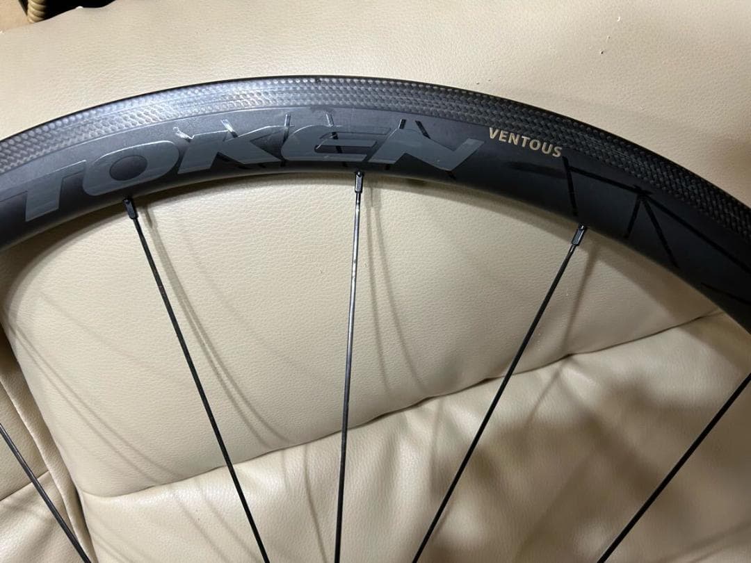 TOKENトーケン VENTOUS 36mm リムブレーキ　ロードバイクホイール