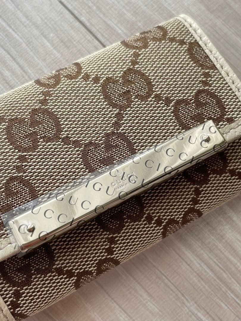 【未使用箱付き】GUCCI キーケース　キーリング　GGライン