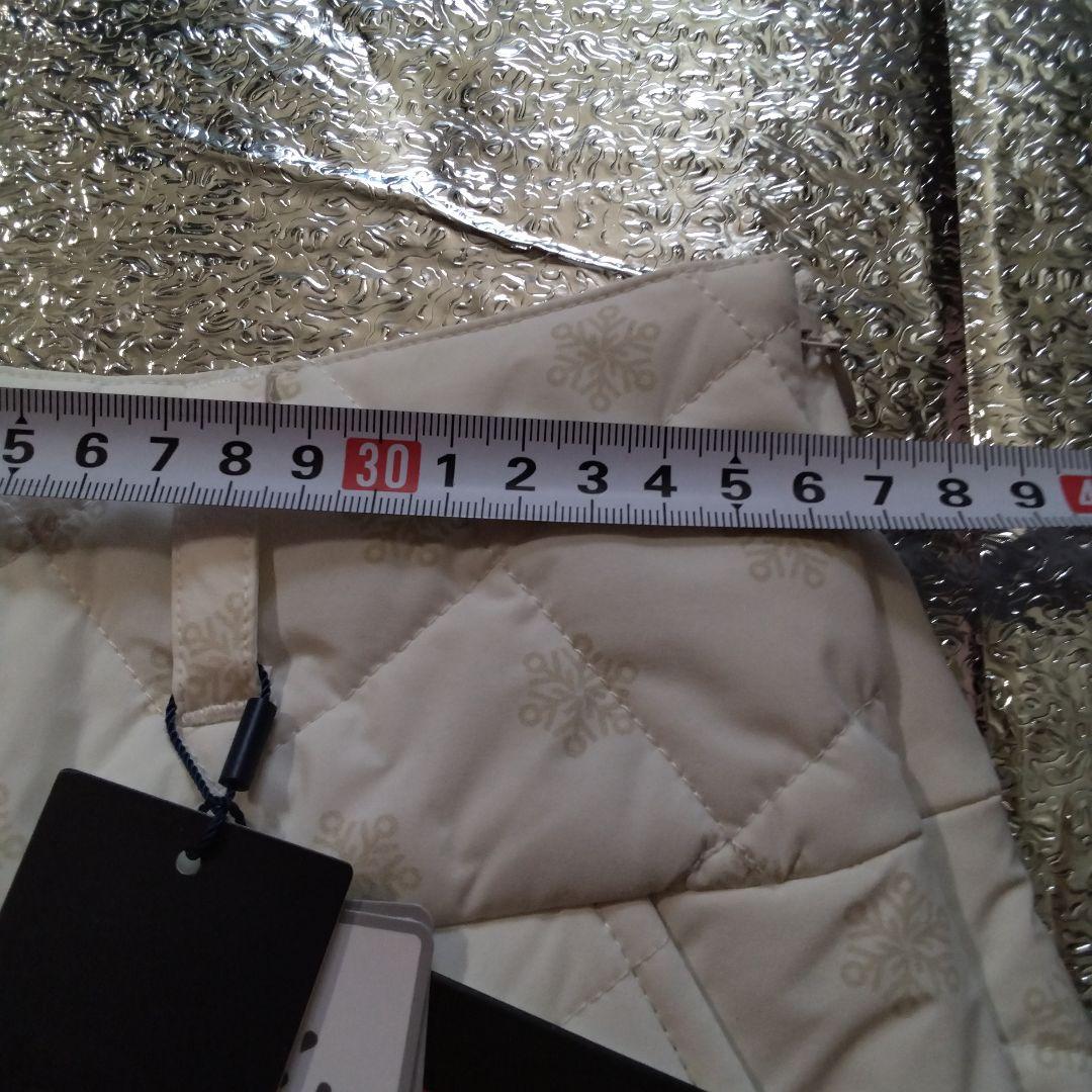 23区ゴルフ新品タグ付き、キルティングスカート ホワイト