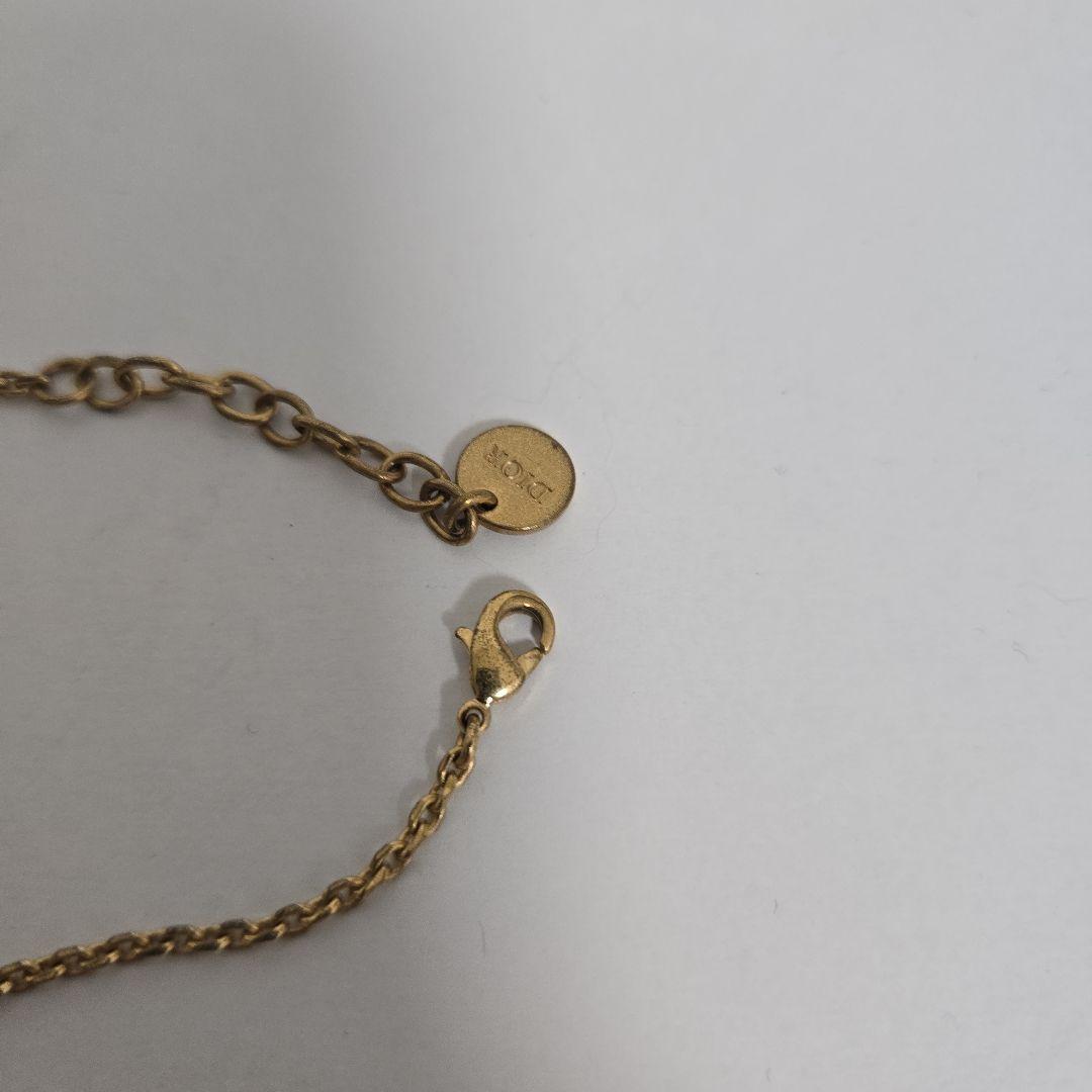 Dior ゴールドロゴブレスレット