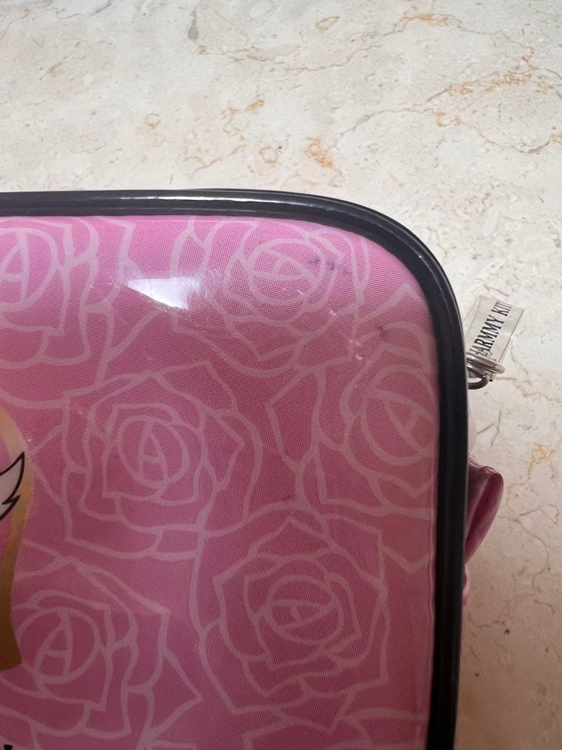 サンリオ チャーミーキティ ペンケース 小物入 マスコットチャーム付き