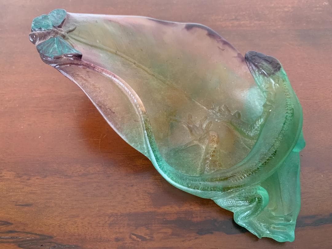 ✨SALE✨硝子製蜥蜴トレー(オブジェ) アンティークドーム・ナンシー