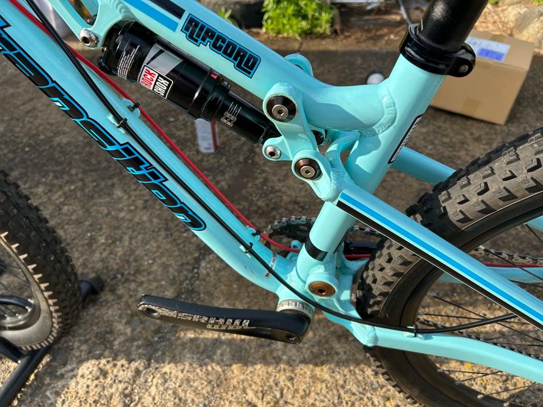 TRANSITION RIPCORD 24インチ フルサス