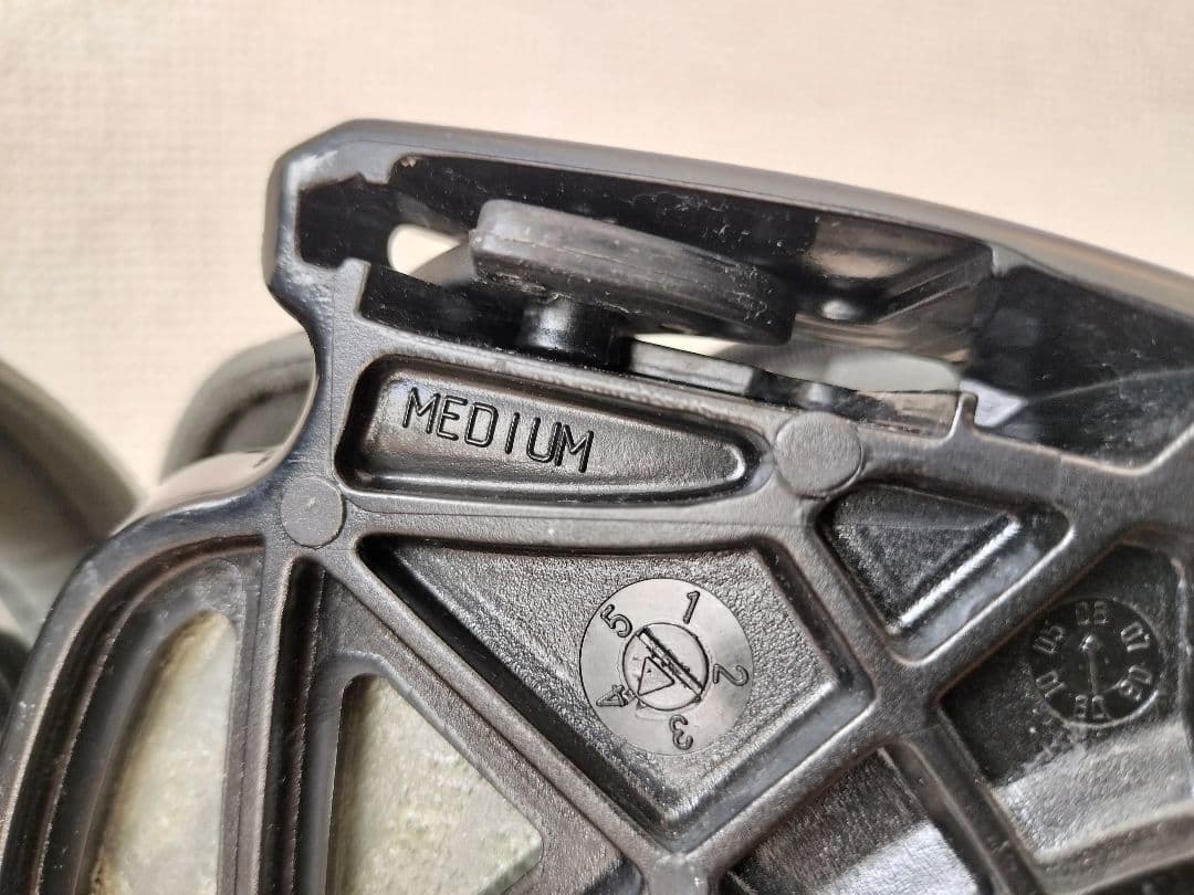 美品 BURTON バートン Freestyle バインディング M ブラック