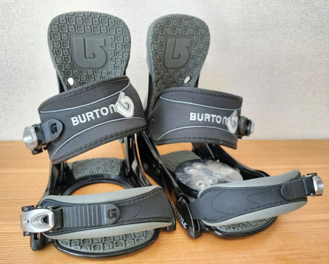 美品 BURTON バートン Freestyle バインディング M ブラック