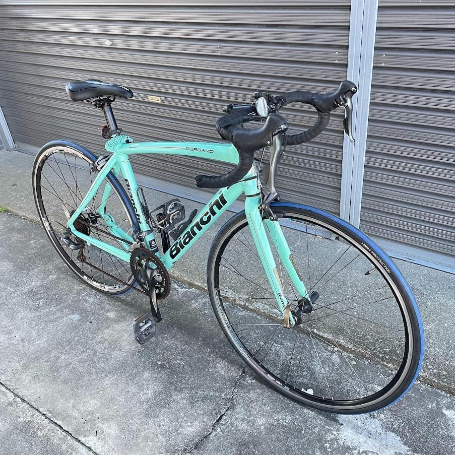 ●ビアンキ ベルガモ● 軽量アルミフレーム ロードバイク 53サイズ 新品サドル