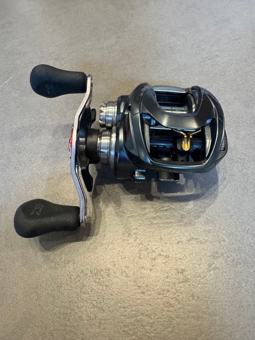 ダイワ スティーズA TW 7:1 右巻きの通販はau PAY マーケット - 輸入
