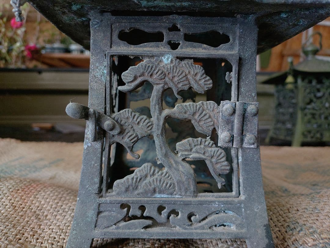 角*幸様 吊り灯籠　松竹梅　アンティーク　雑貨　骨董　吊灯籠　灯り　照明　庭　イ