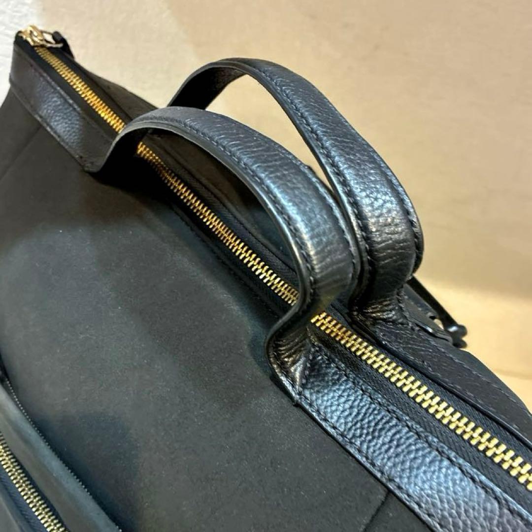 【美品】COLE HAAN グランド アンビション ネオプレン バックパック 黒